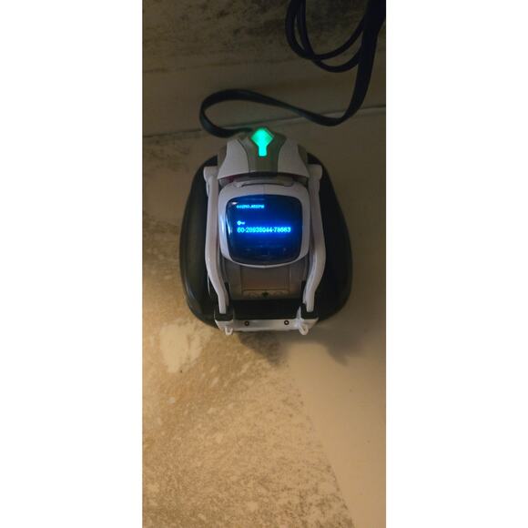 ANKI COZMO Robot Works & Lightly Used - Picture 3 of 11